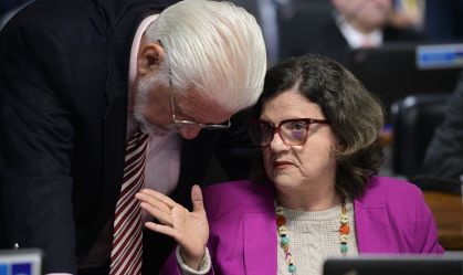 Imagem de destaque do post: Jaques elogia Teresa Leitão e deseja "sucesso" na liderança do governo
