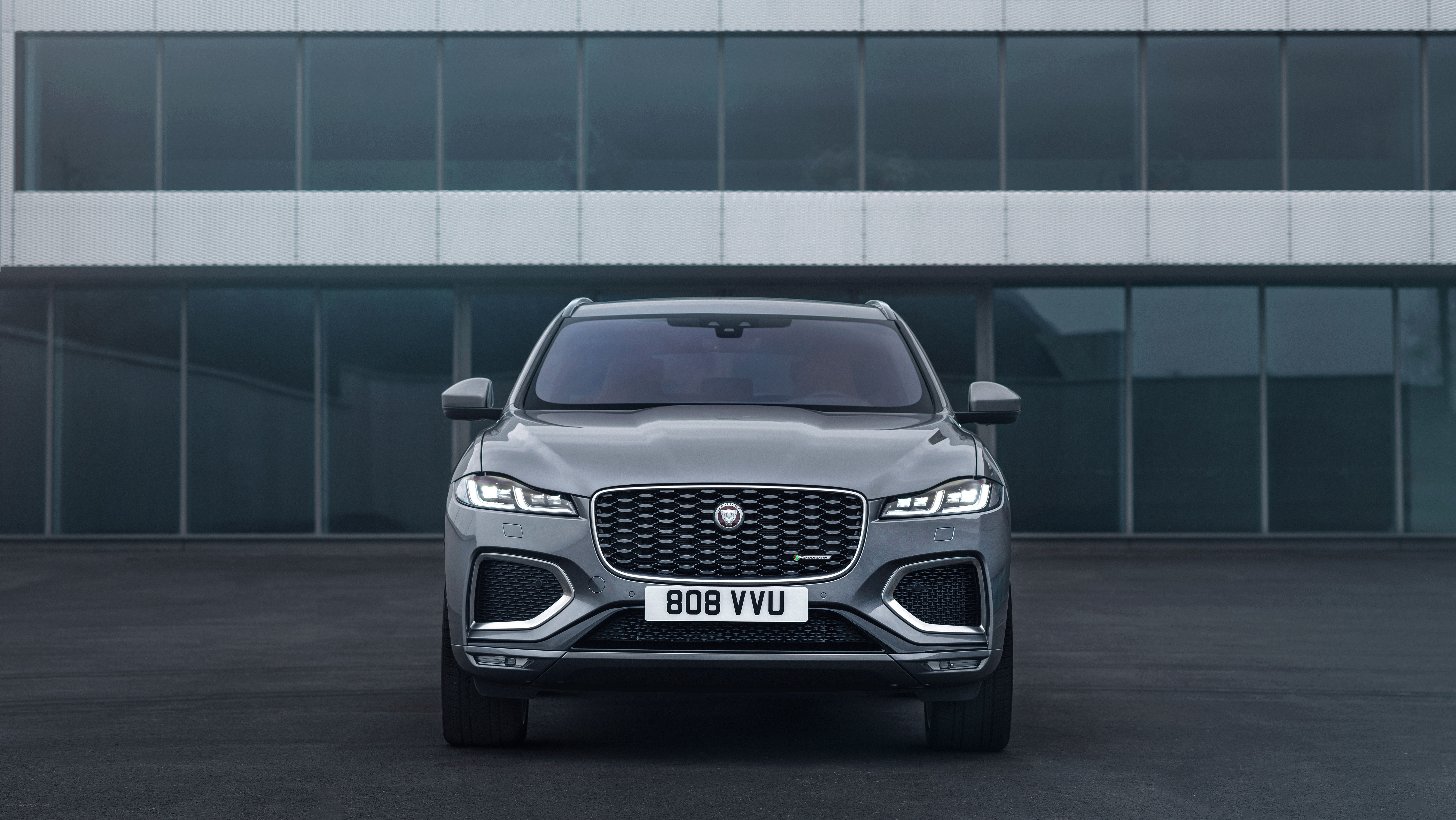 Jaguar F-Pace • Divulgação / Jaguar