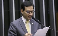 Fim da 6x1: relator apresenta novo parecer a líderes nesta terça (16)