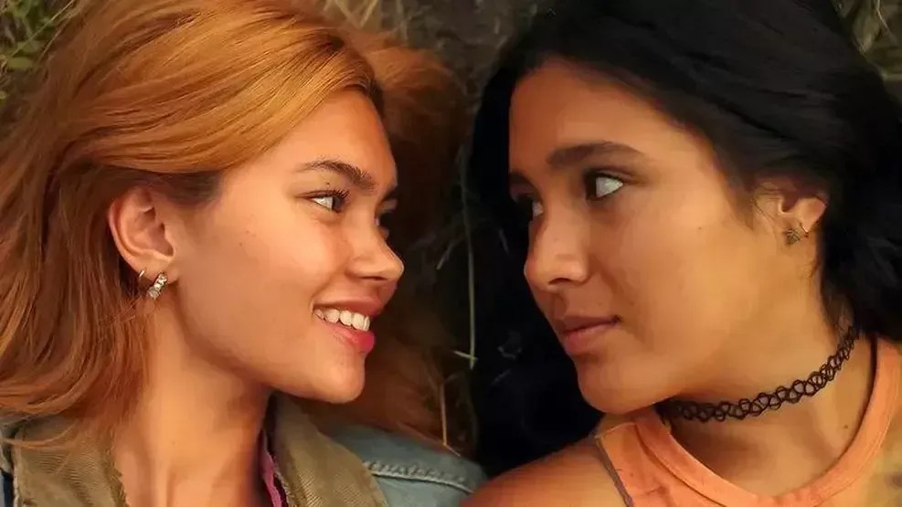 Longa "Girls Like Girls" ainda não tem previsão de estreia no Brasil