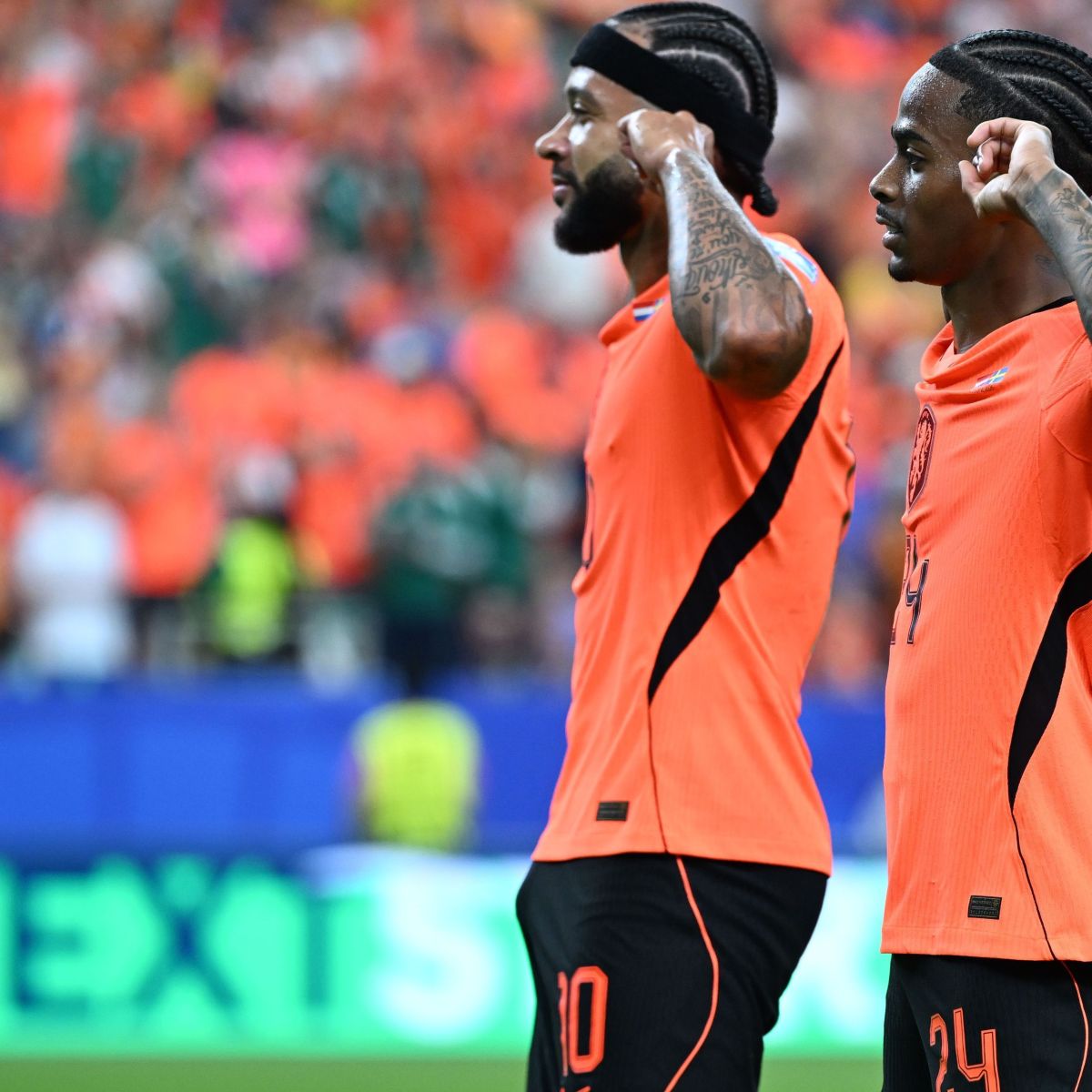 Memphis Depay dá assistência em goleada da Holanda na Copa; veja números
