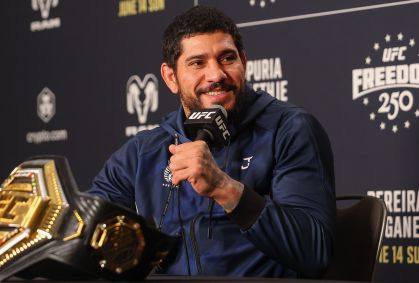 À CNN, Poatan coloca luta na Casa Branca acima do UFC 300: “Será número um”