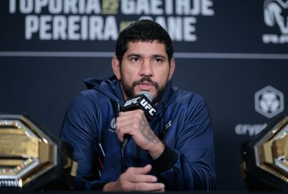 Poatan relembra críticas em chegada ao UFC: “Falavam que seria só mais um"