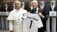 Real Madrid homenageia Papa Leão XIV com título de membro honorário