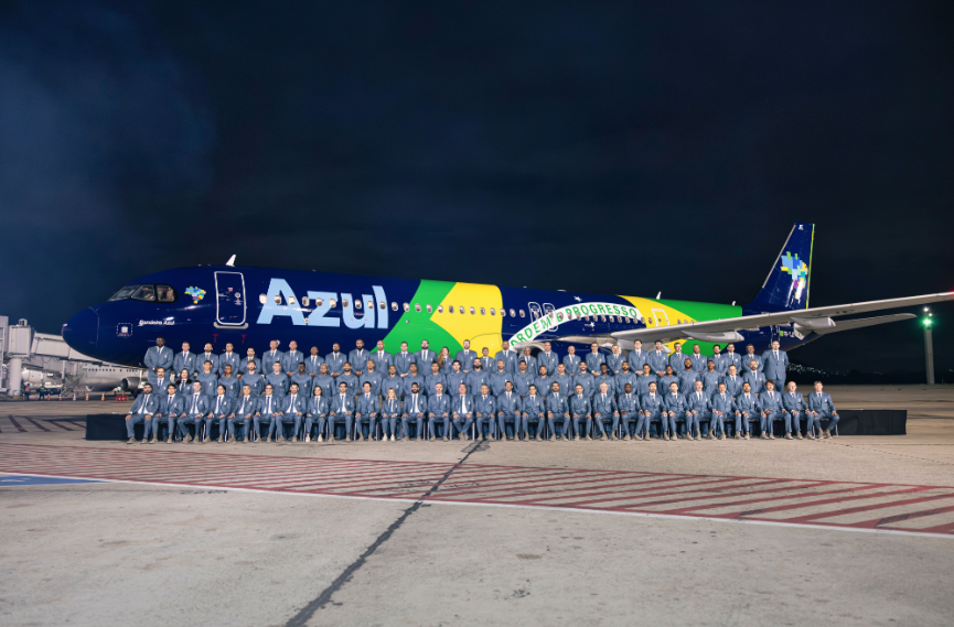 Seleção Brasileira embarcou para os Estados Unidos • Azul