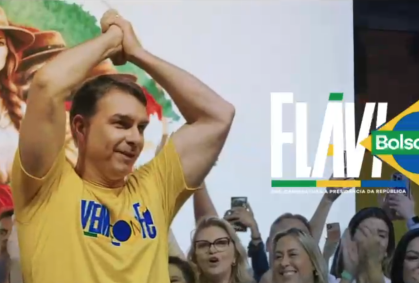 Campanha de Flávio escolhe “Vem com Fé” como tema e lança primeiro jingle