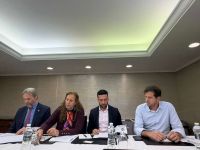 Deputados da base de Lula em Washington querem reversão de medidas de Trump