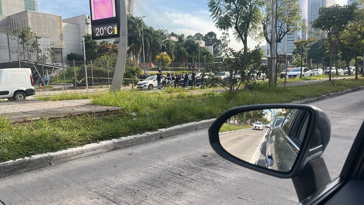 Motociclista morre após reagir a abordagem policial em São Paulo