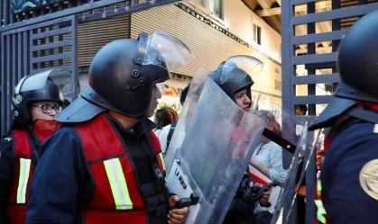 México vive onda de protestos de professores na abertura da Copa
