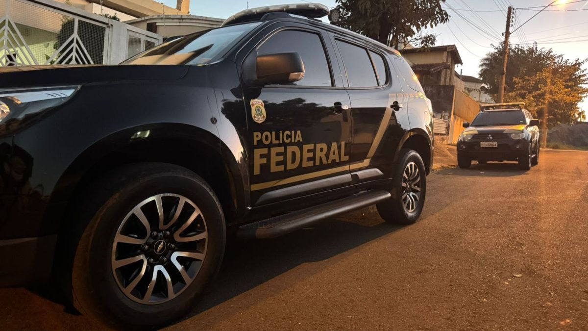 Operação da PF mira financiamento de filme sobre Bolsonaro