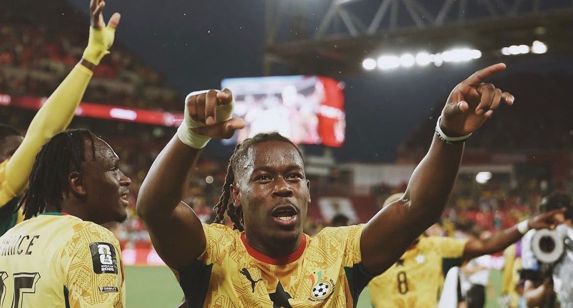 Dos palcos para a Copa: esperança de Gana trocou a dança pelo futebol