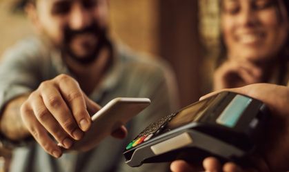 Decisão da forma de pagamento se conecta à realidade financeira do consumidor