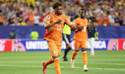 Amad Diallo celebrando o gol marcado contra o Equador, em jogo da primeira rodada da Copa do Mundo
