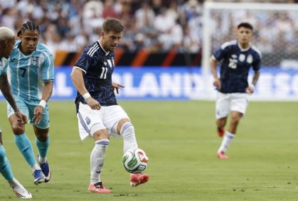 Sem Messi, Argentina poupa titulares e vence Honduras em amistoso pré-Copa
