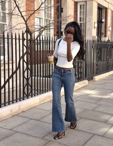 Calça boot cut • Reprodução/Pinterest