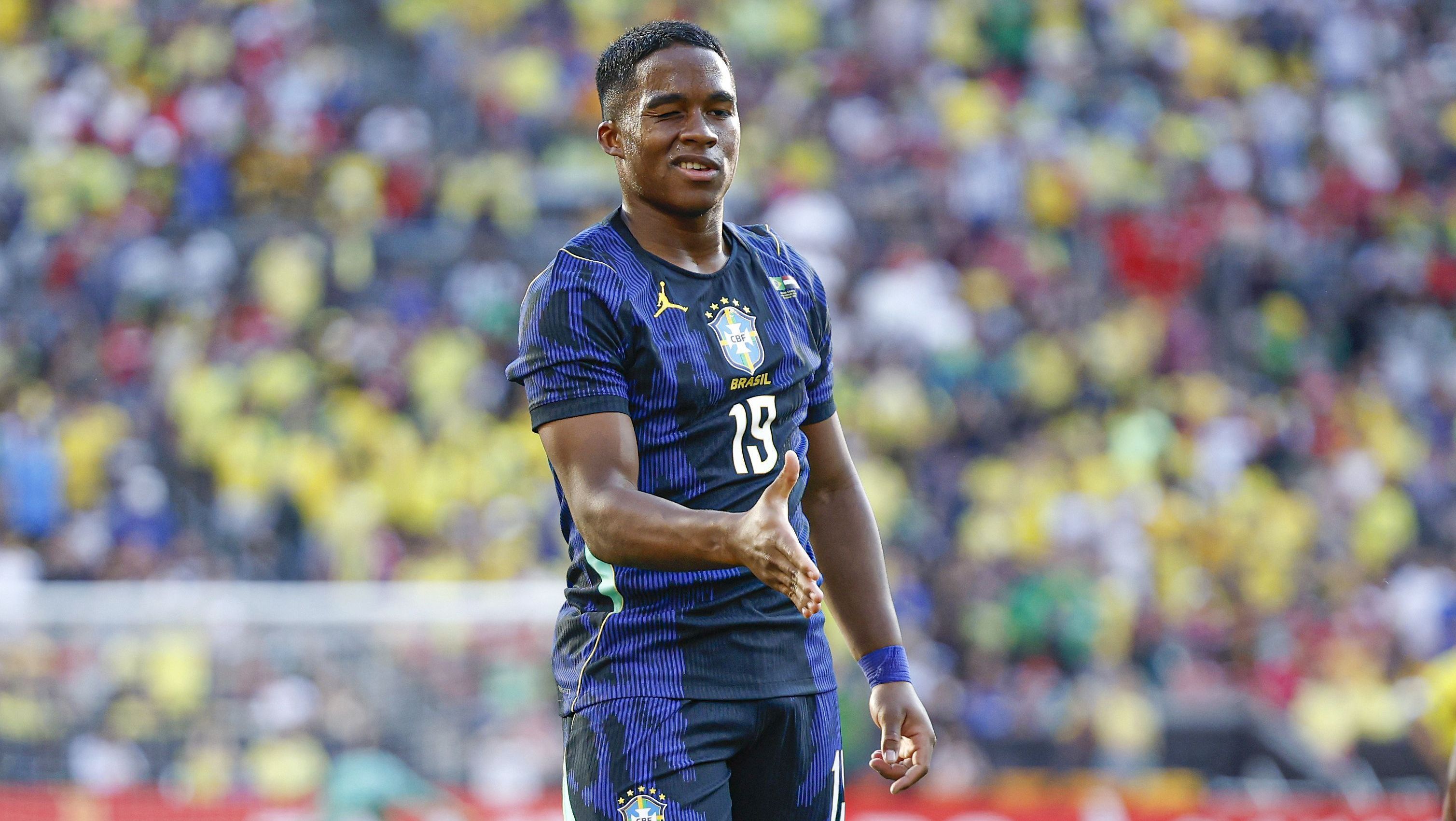 Endrick celebrando o gol marcado em Brasil x Egito, em amistoso preparatório à Copa do Mundo de 2026