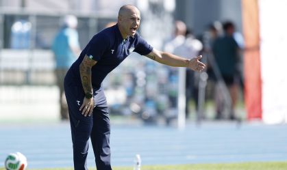 Fabio Cannavaro, treinador do Uzbequistão, em amistoso contra a Holanda