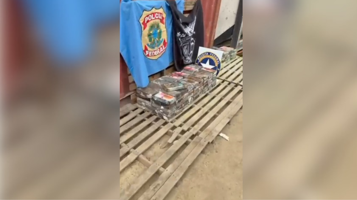 Polícia apreende droga avaliada em R$ 14 milhões escondida em carga de café