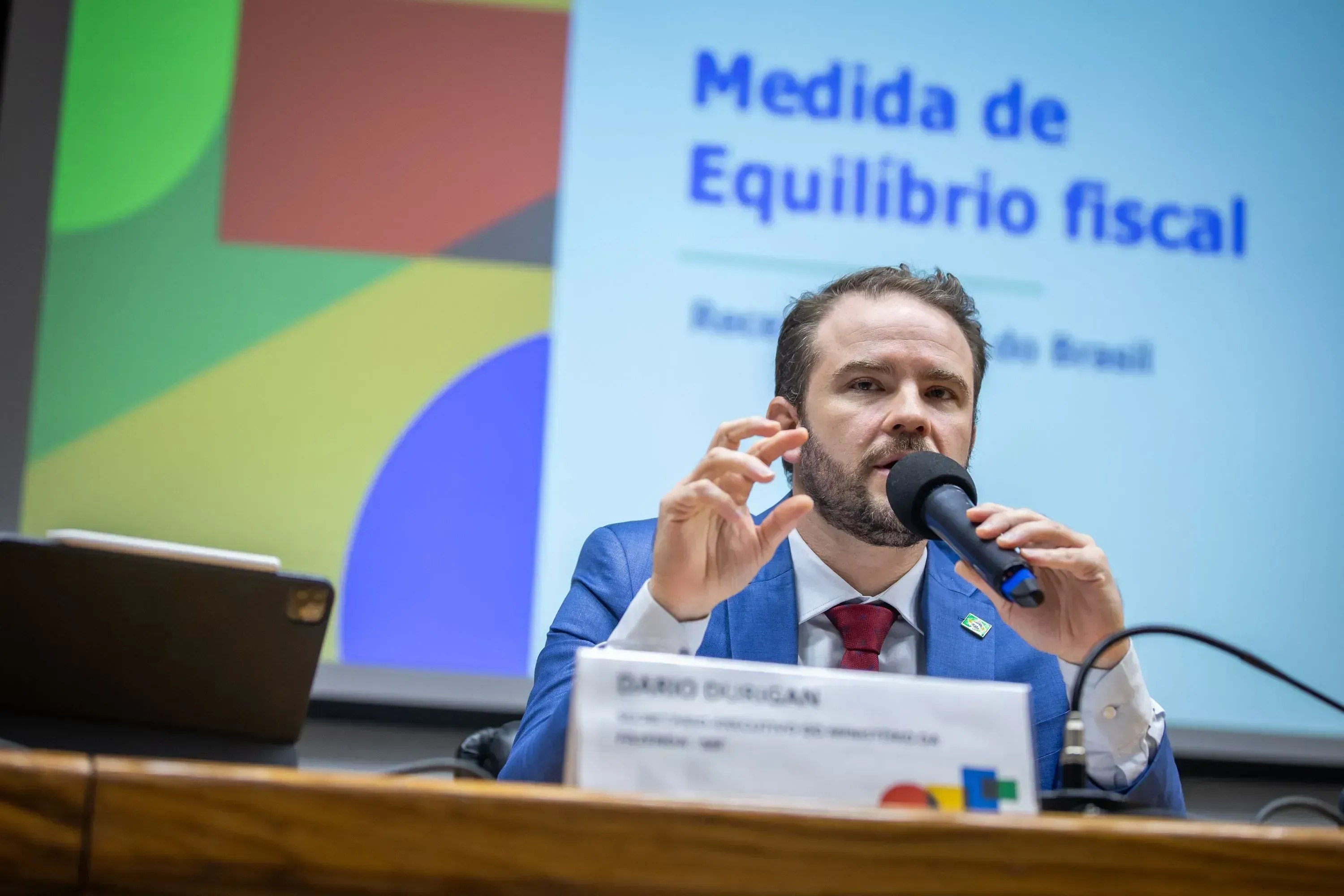 Dario Durigan, ministro da Fazenda, falou em evento de lançamento do Desenrola Adimplentes