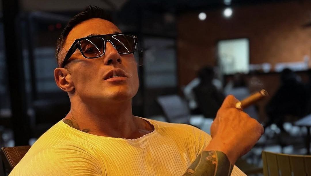 Quem é Fábio Giga, influenciador que dirigia Porsche em acidente
