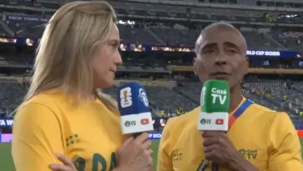 Fernanda Gentil e Romário durante entrada ao vivo após Brasil x Marrocos