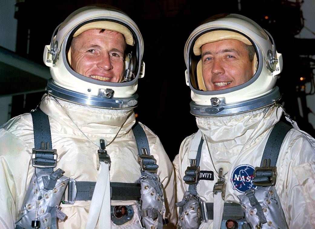 O voo foi lançado em 3 de junho de 1965 e levou os astronautas James McDivitt e Edward White a uma jornada de quatro dias em órbita terrestre — entre as mais decisivas da corrida espacial • Créditos: Nasa