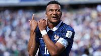 Mbappé marca dois, França supera Senegal e estreia com vitória na Copa