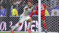 Argélia vira no fim, elimina a Jordânia e segue viva na Copa do Mundo