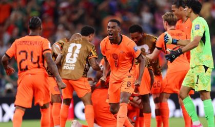 Imagem de destaque do post: Jogadores da Holanda sofrem ataques racistas após eliminação na Copa