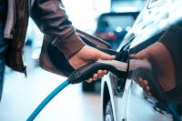 Estudo: Tarifa Branca pode elevar economia de veículo elétrico para até 76%