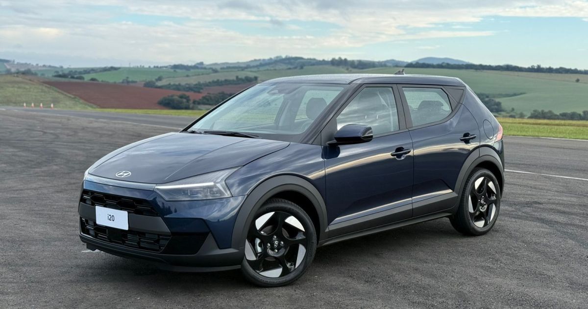 Hyundai i20 chega a partir de R$ 99.990 e quer espaço de Onix, Tera e Pulse