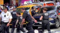 Tiros na Times Square, em Nova York, levam a prisão de suspeito
