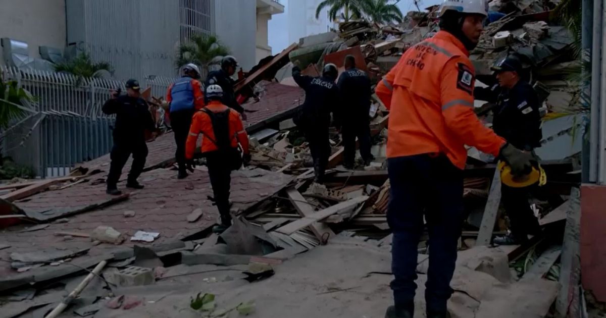 Terremotos na Venezuela: Socorristas dizem ouvir pessoas nos escombros