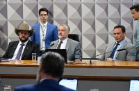 Comissão aprova MP do Frete após acordo e retirada de artigos