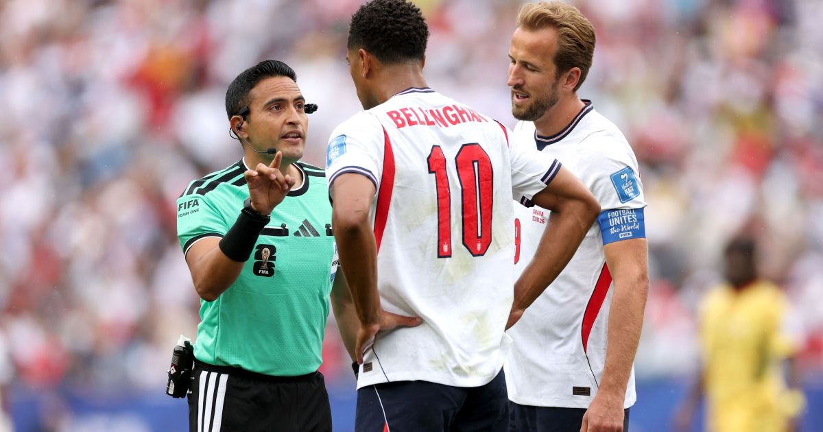 “Eu não mereci”: diz Bellingham após ganhar prêmio de melhor em campo