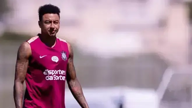 Jesse Lingard, meia-atacante do Corinthians, tem contrato até o fim do ano