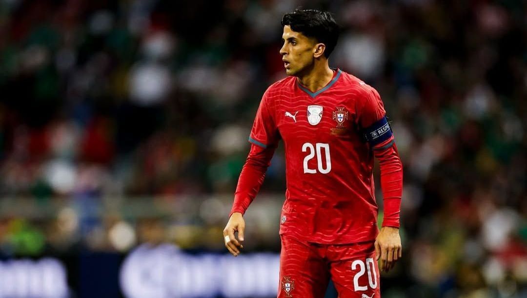 Cancelo sai em defesa de CR7 e Neymar na Copa: “Não precisam provar nada”