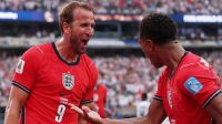 Kane faz história, Inglaterra vence Panamá e fecha Grupo L na liderança
