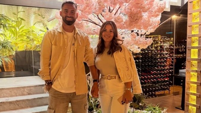 O jogador Lucas Trejo e sua esposa, Yanina