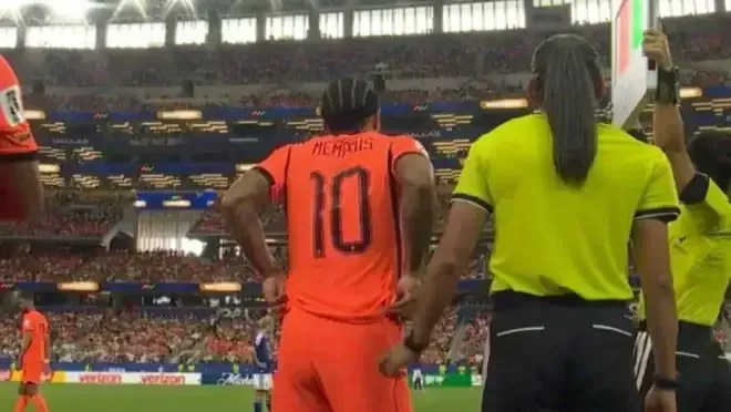 Recuperado de lesões, Memphis estreia na Copa do Mundo pela Holanda