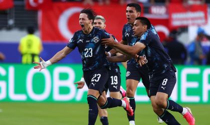 Imagem de destaque do post: Com gol relâmpago, Paraguai elimina a Turquia e vence 1ª na Copa em 16 anos