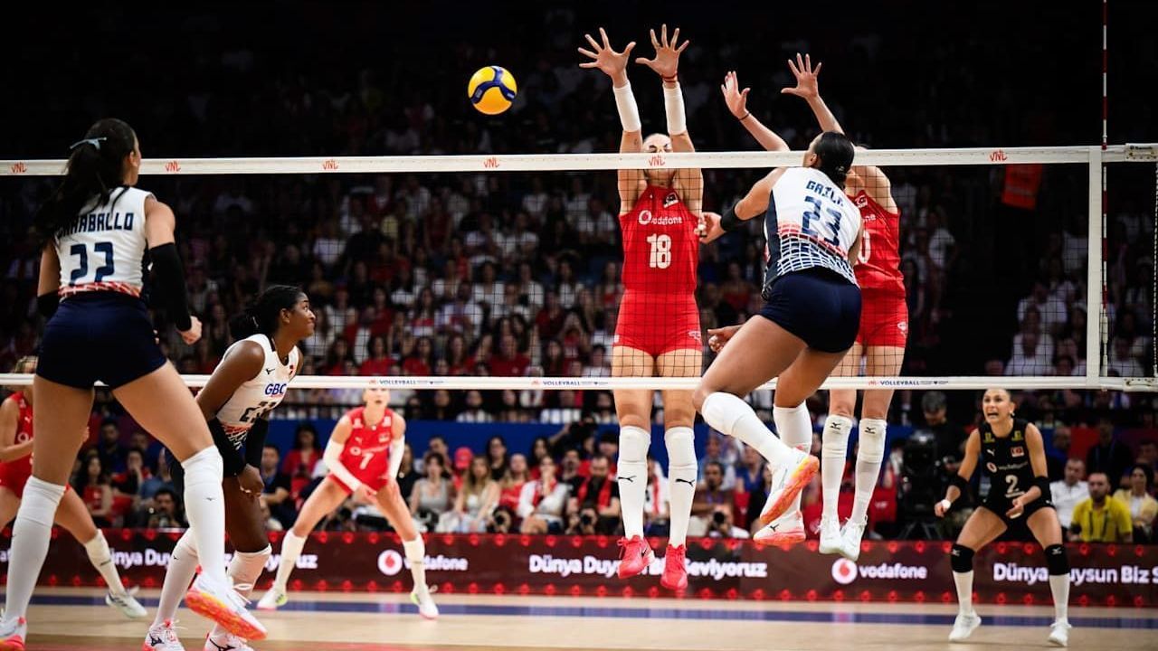 Partida entre República Dominicana e Turquia, válida pela VNL de 2025