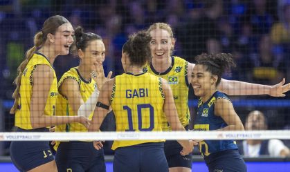 Seleção Feminina de Vôlei durante a VNL 2025