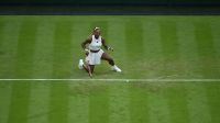 Serena Williams cai na estreia de Wimbledon em seu retorno após quatro anos