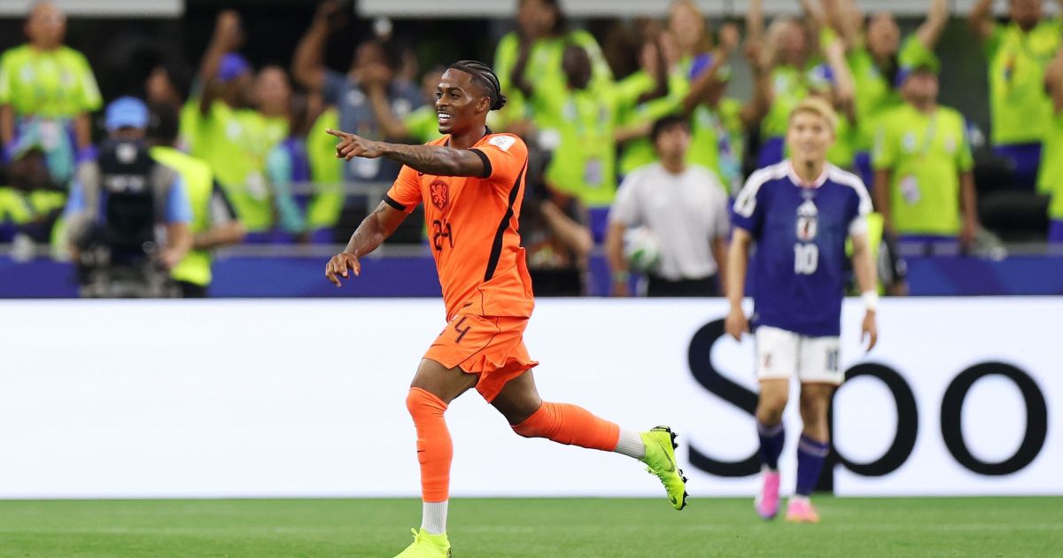 Autor de gol da Holanda na Copa revela inspiração em Neymar: “É meu ídolo”