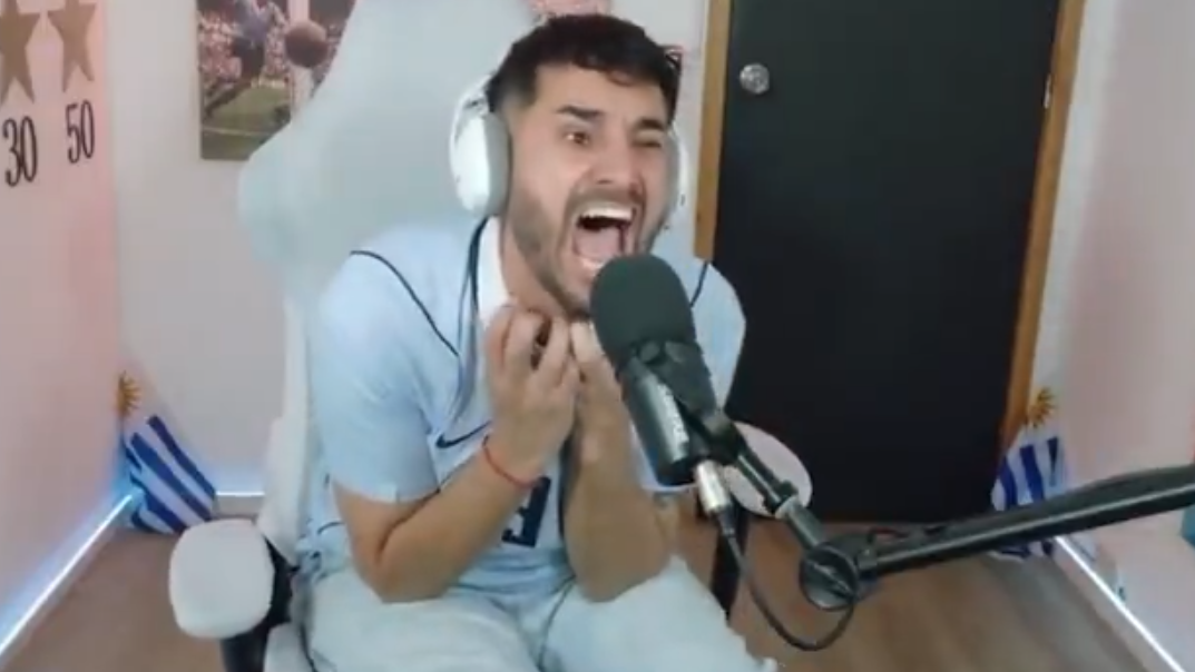 Streamer uruguaio se revolta com falha de Muslera na Copa