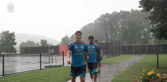 Forte chuva caiu durante treino da Espanha