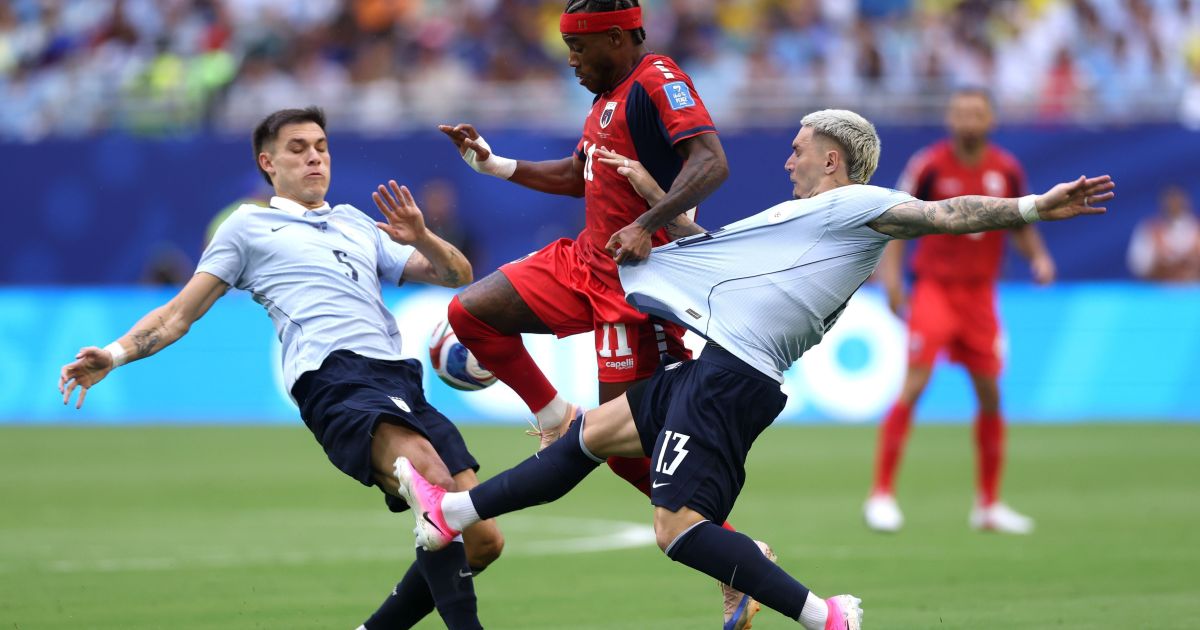 Ugarte sofre grave lesão na Copa, e Fifa terá que pagar salário dele