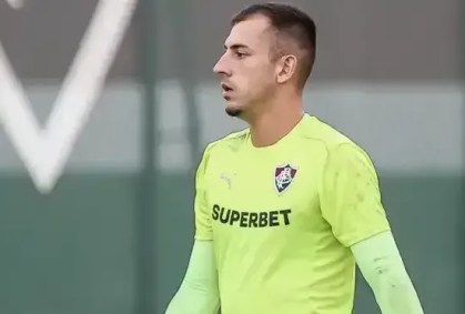 Vitor Eudes, goleiro do Fluminense, é internado; saiba mais
