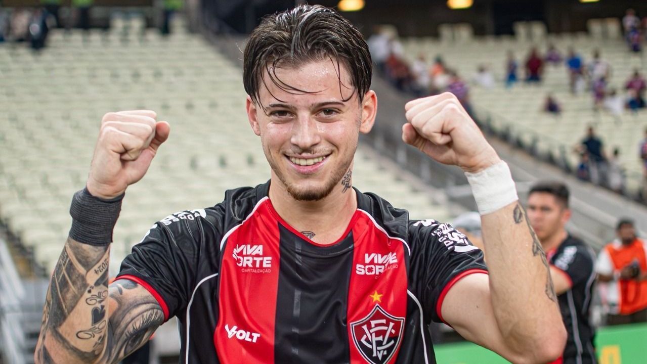 Diego Tarzia, autor do gol do triunfo do Vitória sobre o Fortaleza, válido pelo jogo de ida da final da Copa do Nordeste